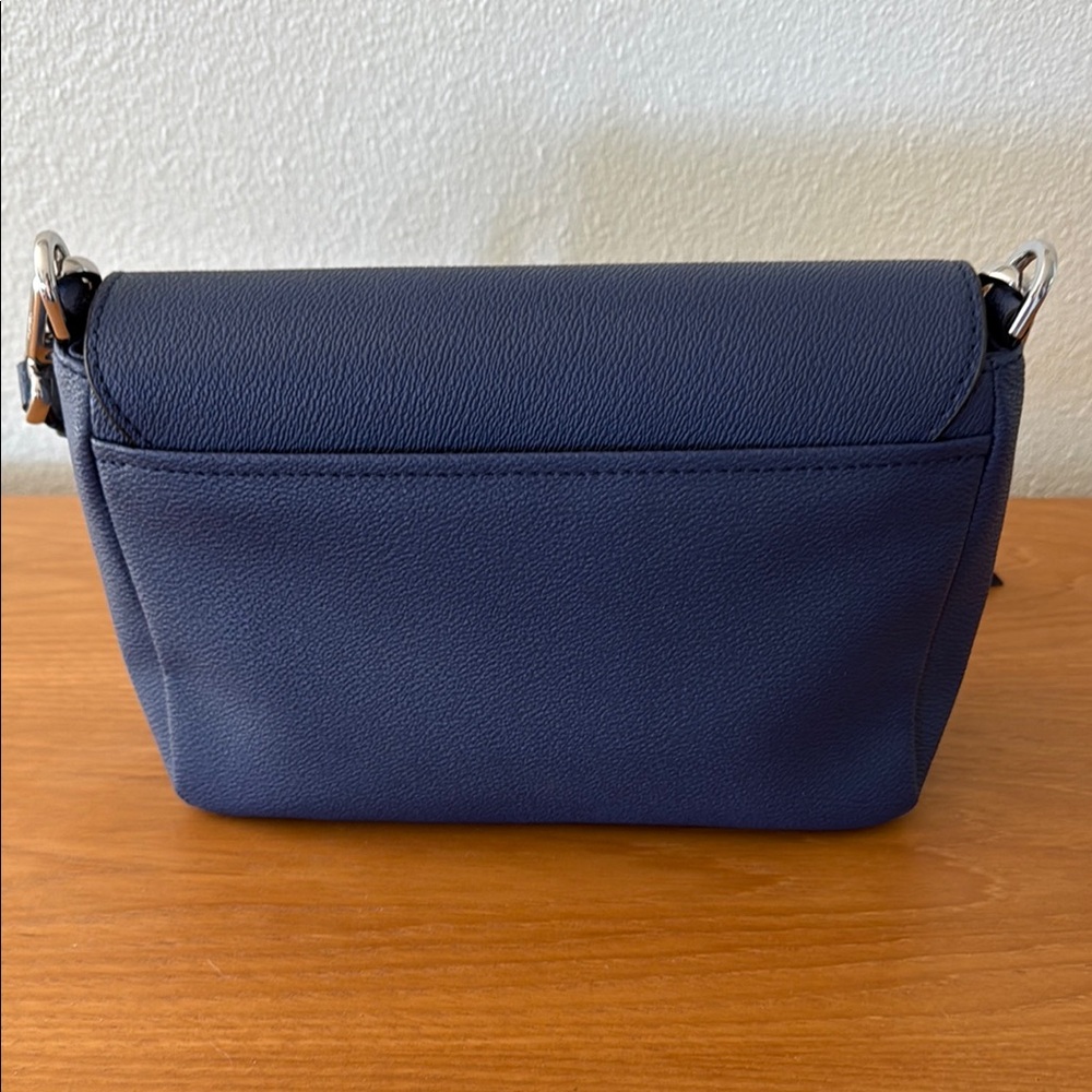 Calvin Klein Blue Shoulder Bag with Silver Hardware - Picture 3 of 9